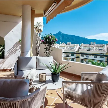 Stunning With Pool By Costarentals - M36 Apartment
