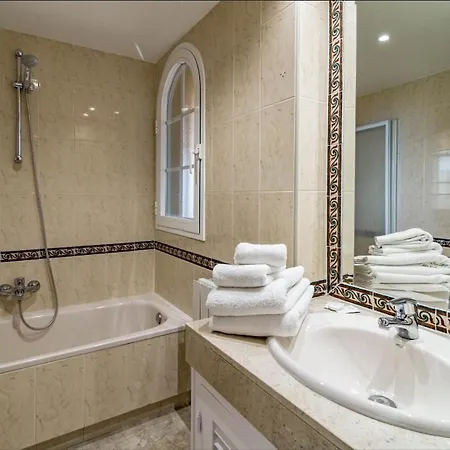 Stunning With Pool By Costarentals - M36 Apartment *